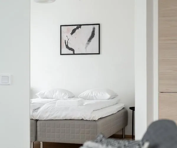 Апартаменты 12Th Floor Sauna Retreat With Stunning Views Тампере